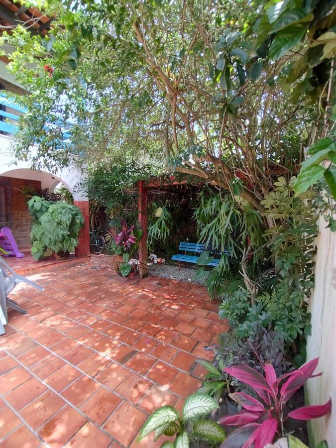 Aloha Hostel Cabo Frio Bagian luar foto